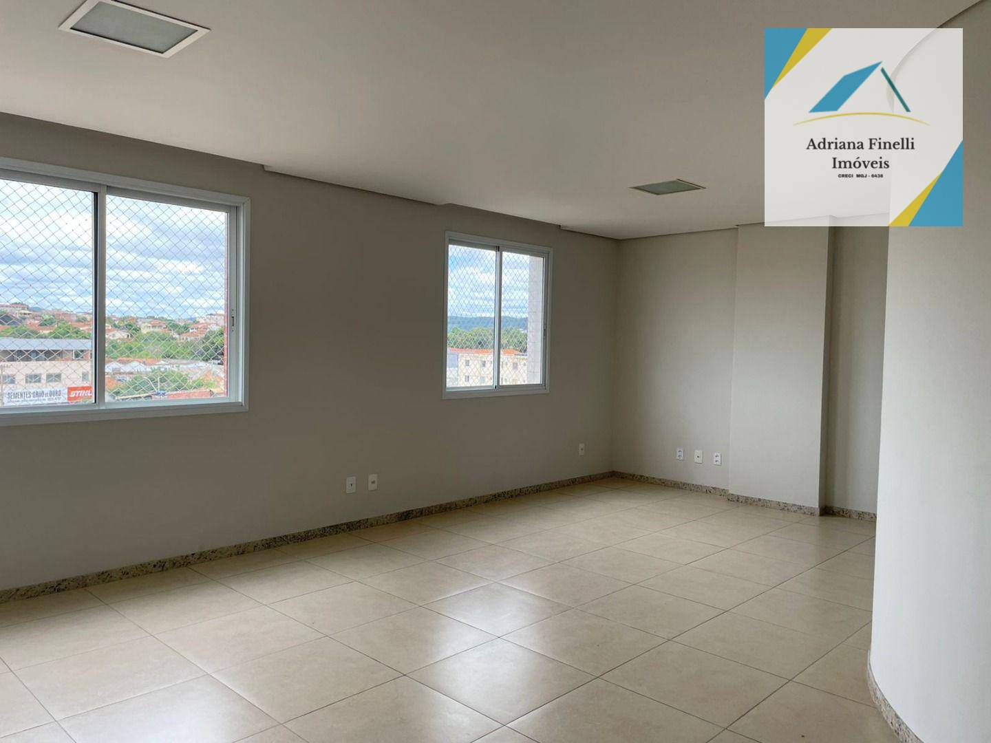 Apartamento à venda com 3 quartos, 82m² - Foto 5