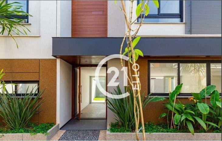 Casa de Condomínio à venda com 4 quartos, 367m² - Foto 8