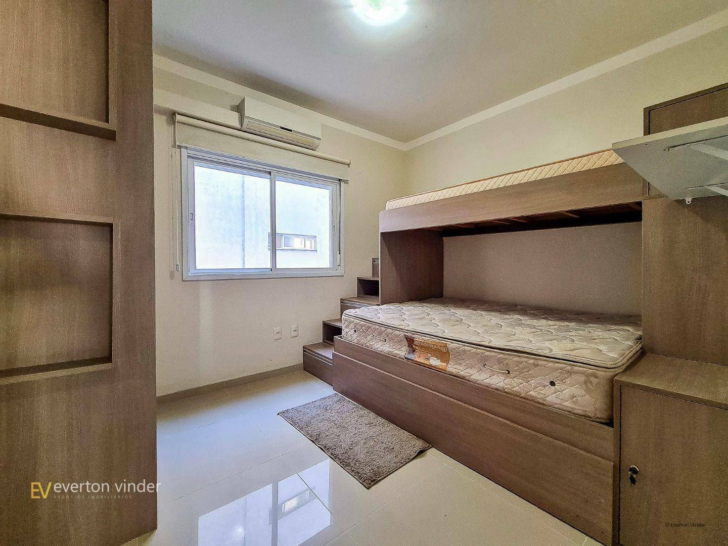 Apartamento à venda com 2 quartos, 104m² - Foto 12