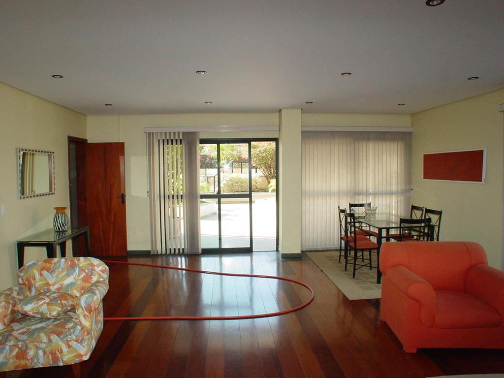 Apartamento à venda com 4 quartos, 158m² - Foto 3