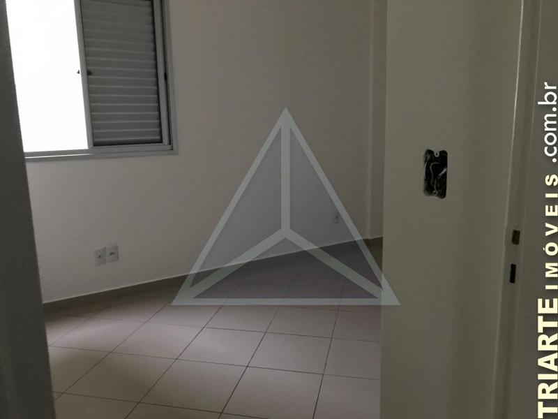 Apartamento à venda com 2 quartos, 61m² - Foto 17