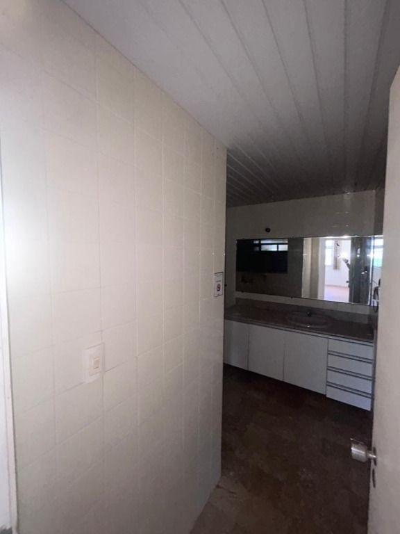 Apartamento à venda com 3 quartos, 120m² - Foto 18