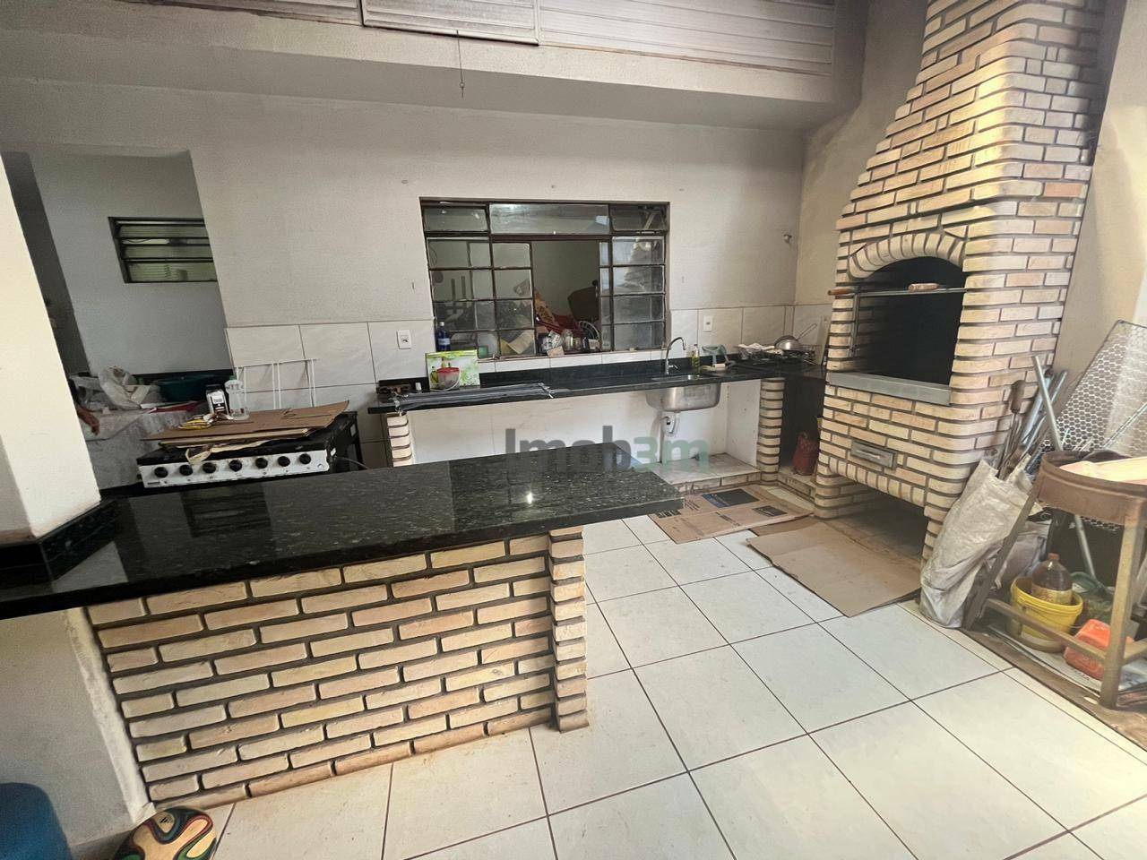 Casa à venda com 4 quartos, 210m² - Foto 30