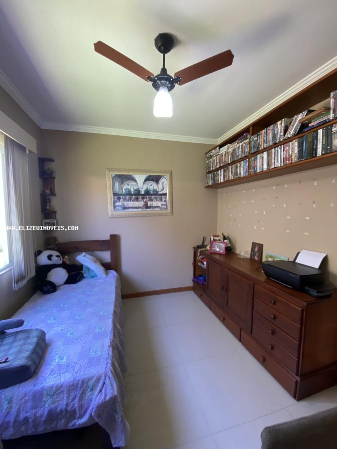 Casa à venda com 3 quartos, 360m² - Foto 6