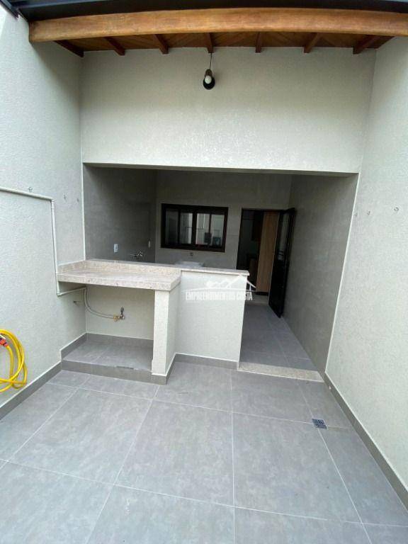 Casa à venda com 3 quartos, 180m² - Foto 22