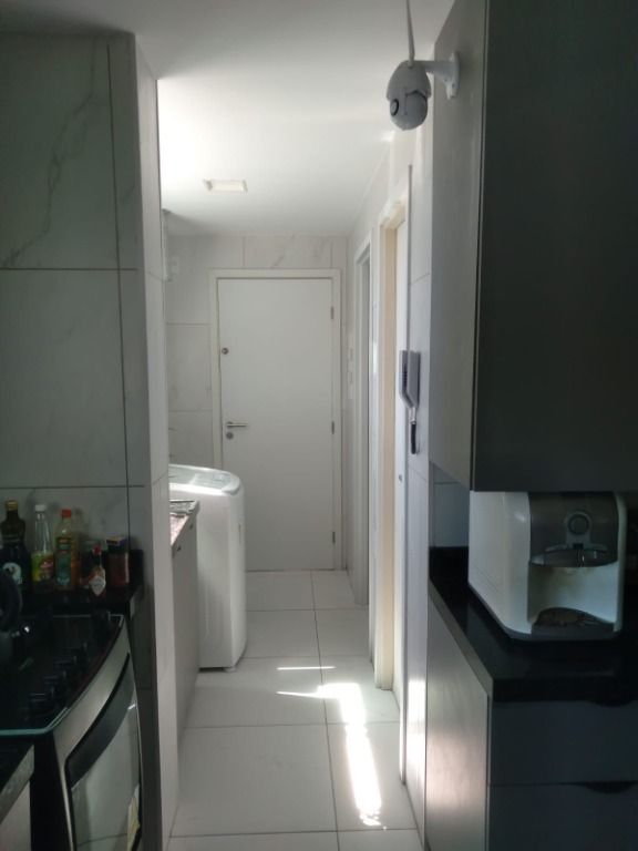 Apartamento à venda com 3 quartos, 154m² - Foto 13