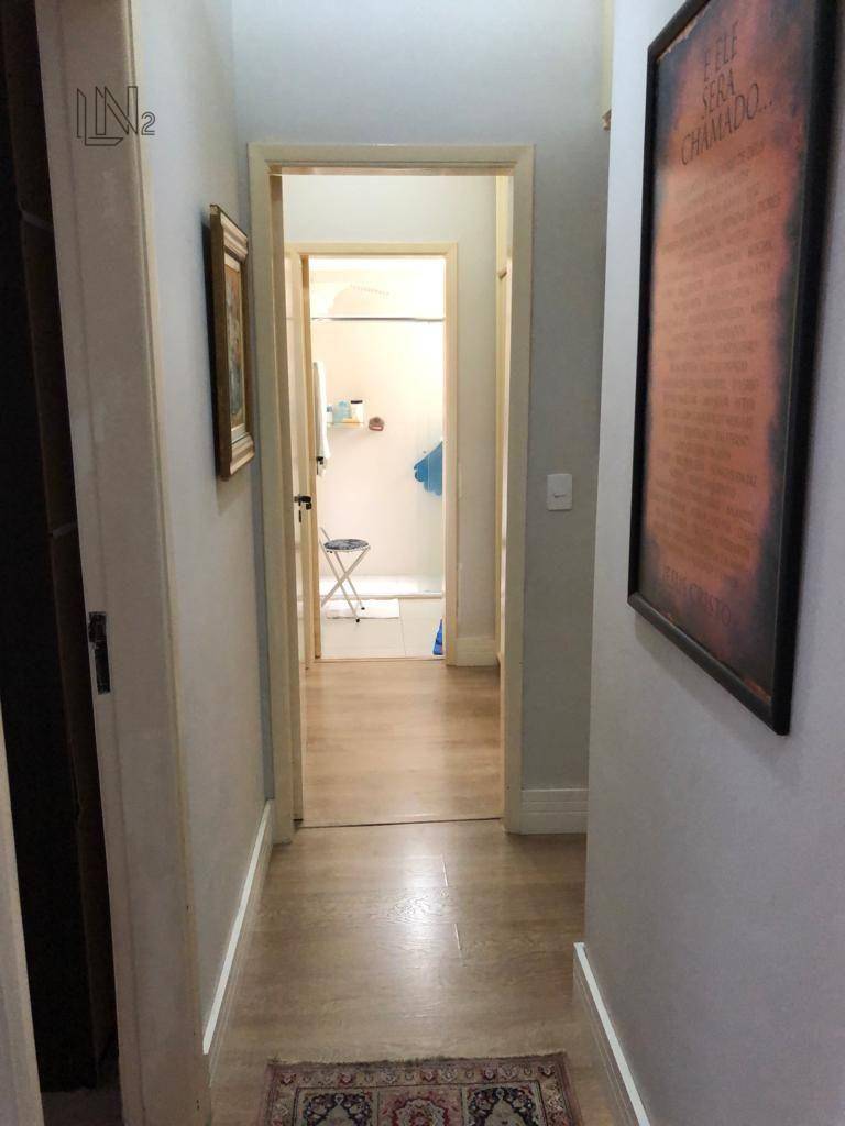 Apartamento à venda com 3 quartos, 110m² - Foto 17