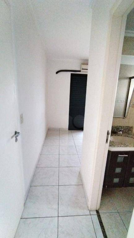 Apartamento para alugar com 2 quartos, 59m² - Foto 19