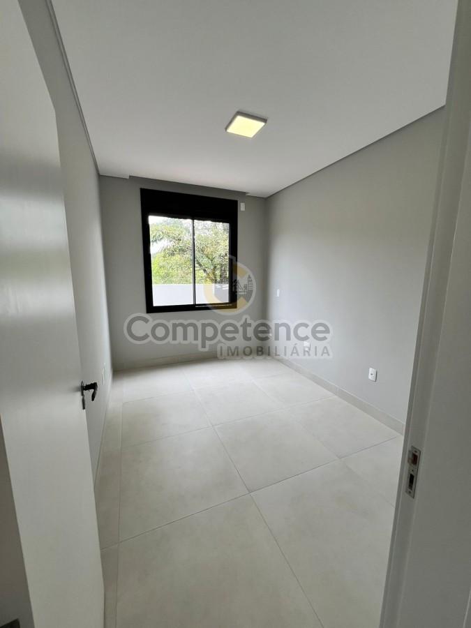 Casa à venda com 3 quartos, 174m² - Foto 8