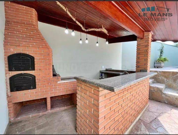 Casa à venda e aluguel com 5 quartos, 358m² - Foto 15