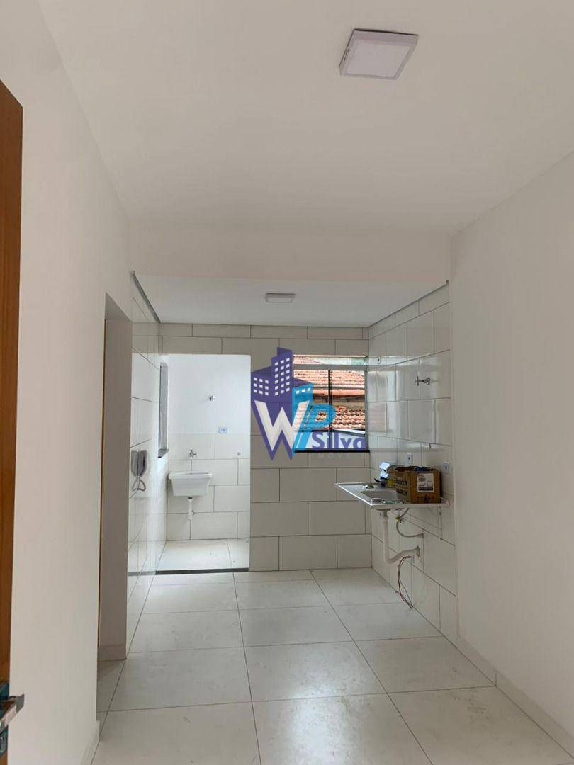 Apartamento à venda com 2 quartos, 36m² - Foto 2