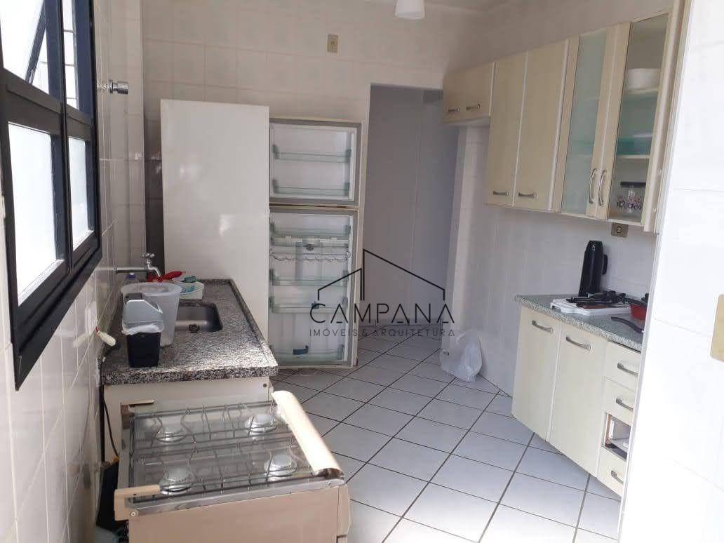 Apartamento à venda com 2 quartos, 71m² - Foto 3