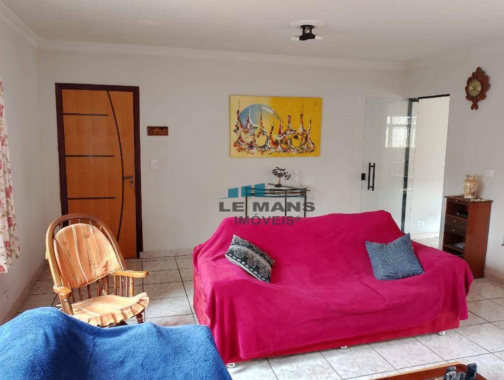 Casa à venda com 3 quartos, 187m² - Foto 14