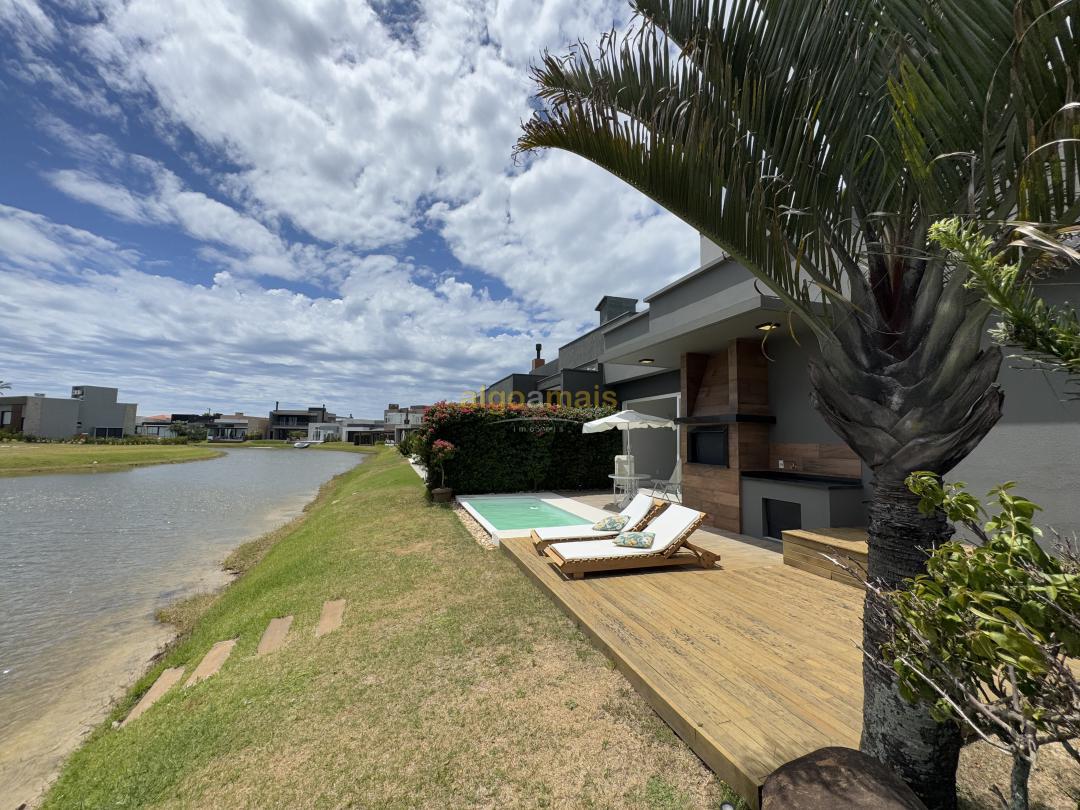 Casa de Condomínio à venda com 4 quartos, 196m² - Foto 25