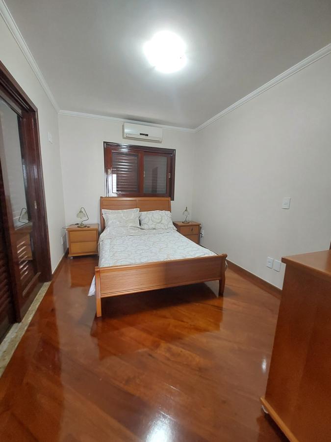 Casa de Condomínio para alugar com 4 quartos, 780m² - Foto 22