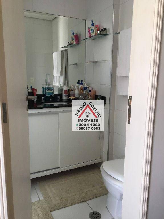 Apartamento à venda com 2 quartos, 71m² - Foto 4