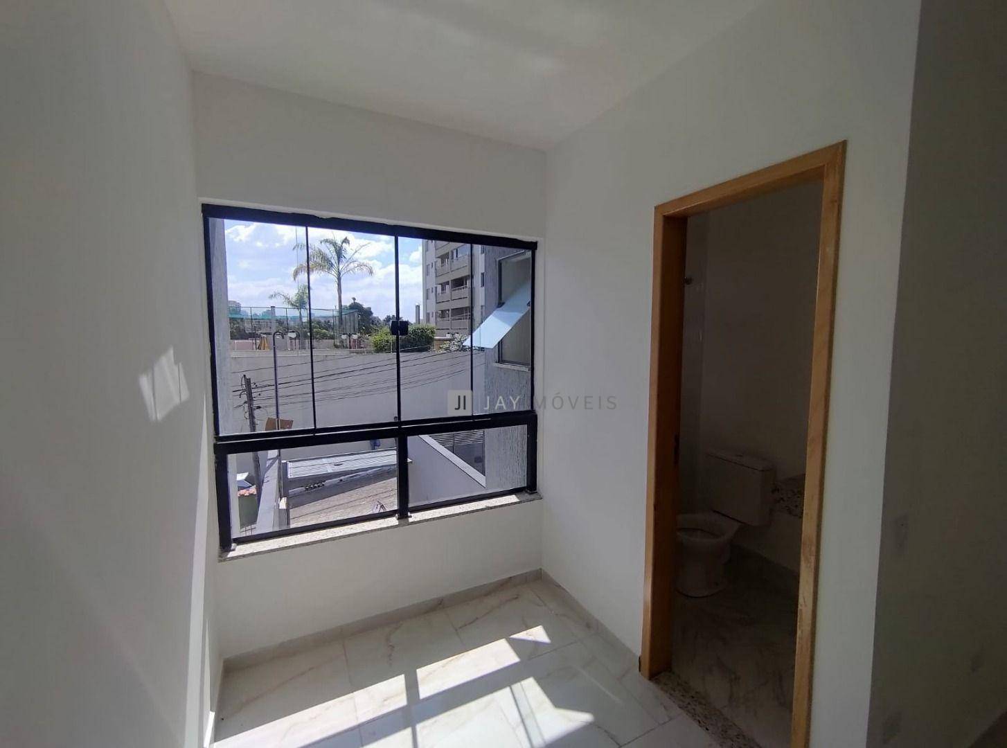 Sobrado à venda com 2 quartos, 126m² - Foto 3