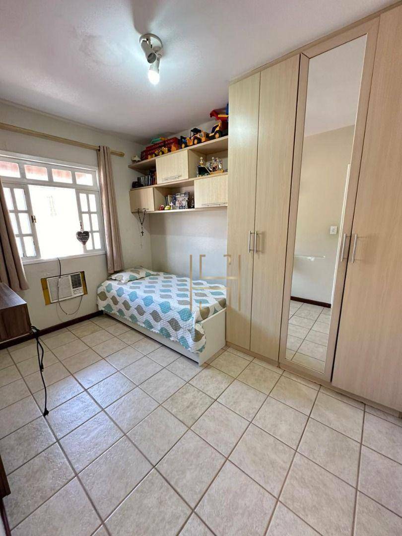 Casa à venda com 3 quartos, 1M2 - Foto 4