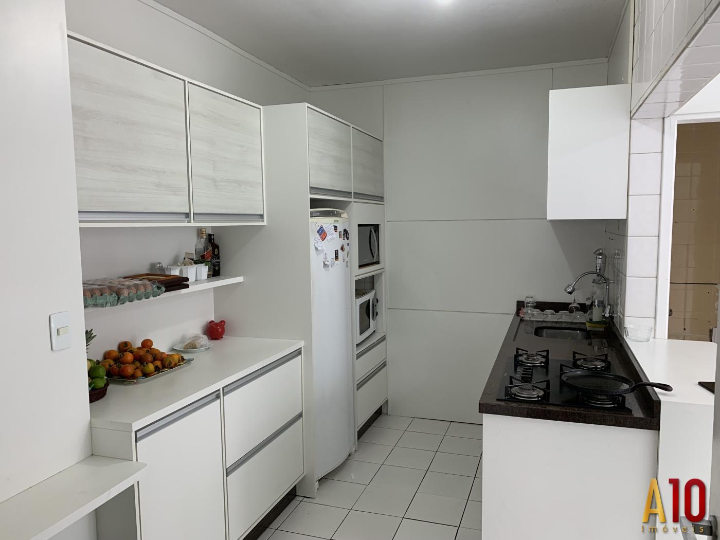 Apartamento à venda com 3 quartos, 91m² - Foto 16