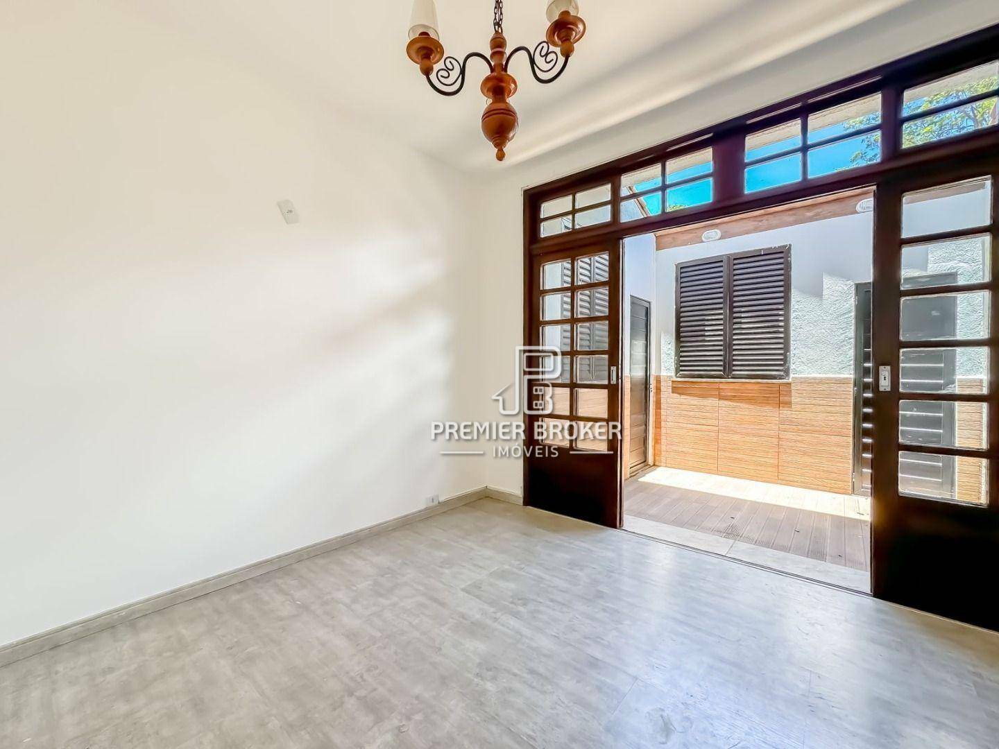 Casa de Condomínio à venda com 4 quartos, 198m² - Foto 18