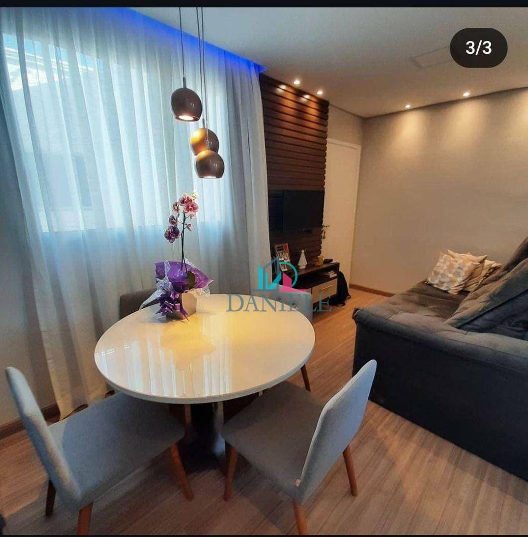 Apartamento à venda com 2 quartos, 58m² - Foto 1