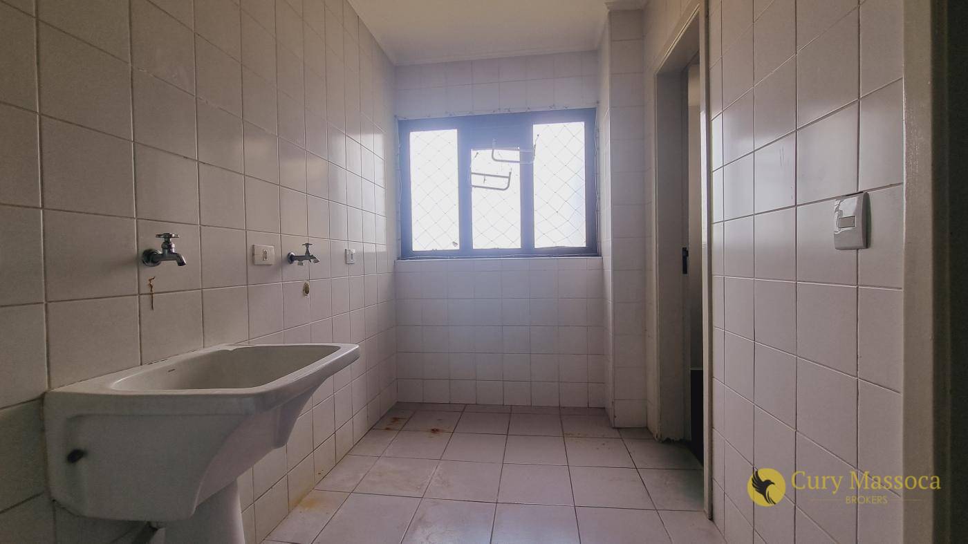 Apartamento à venda com 3 quartos, 95m² - Foto 13