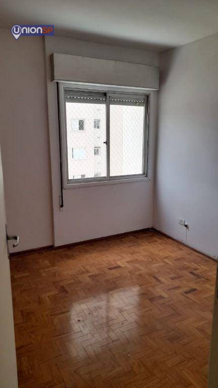 Apartamento à venda com 3 quartos, 76m² - Foto 3