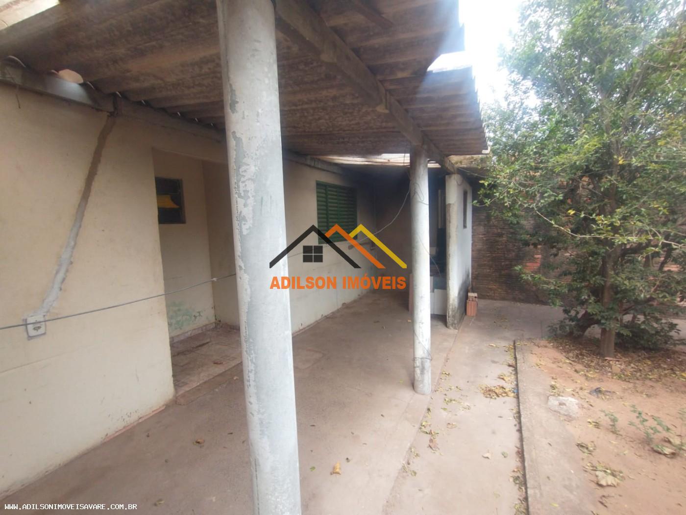 Casa à venda com 1 quarto, 200m² - Foto 4