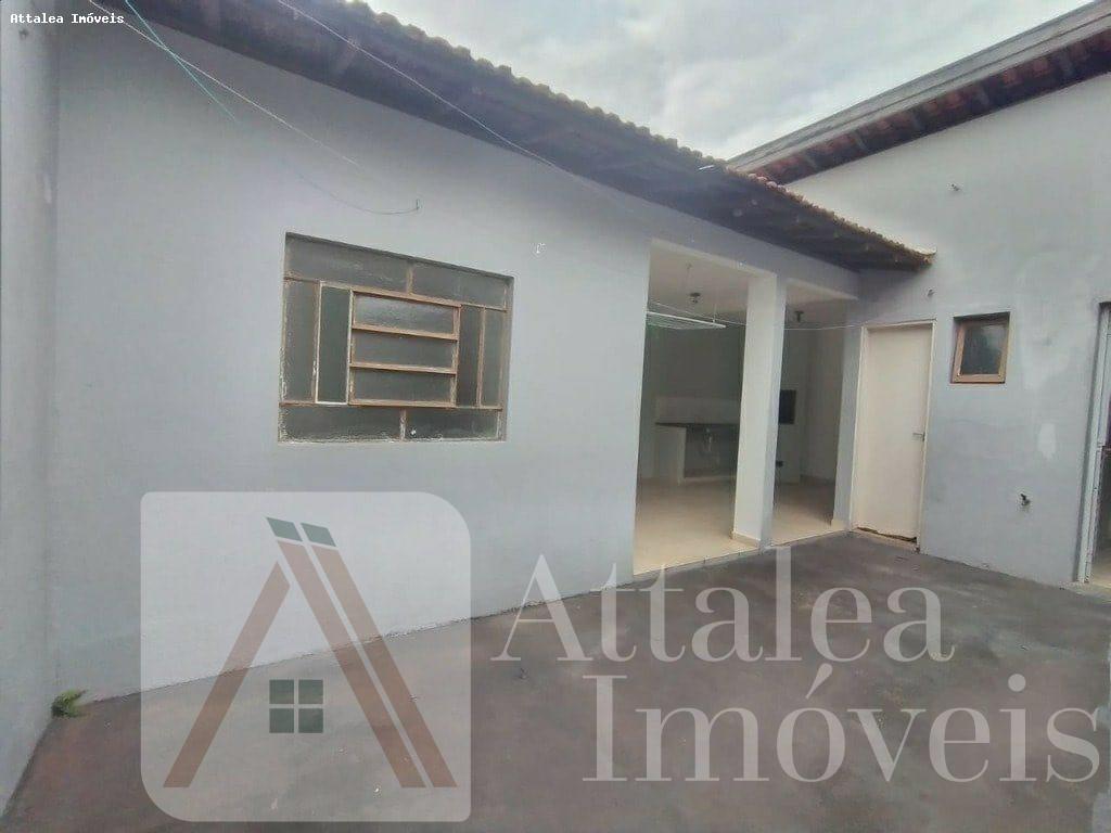 Casa à venda com 3 quartos, 207m² - Foto 9