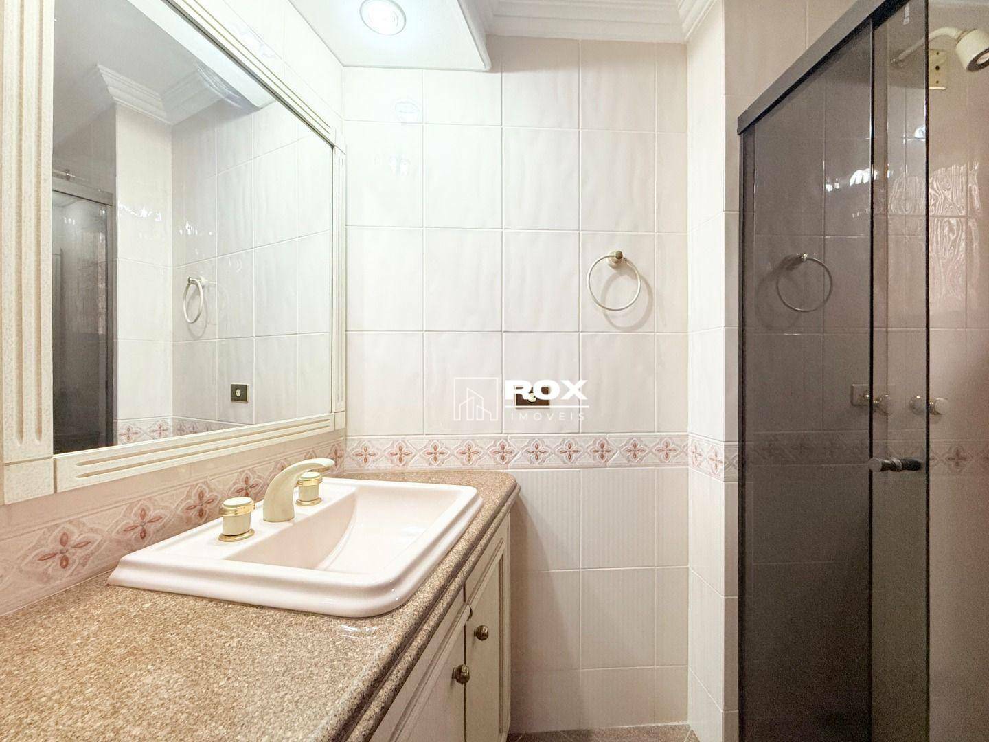 Apartamento para alugar com 3 quartos, 178m² - Foto 26