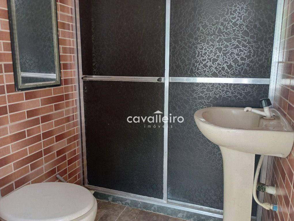 Casa à venda com 5 quartos, 220m² - Foto 53