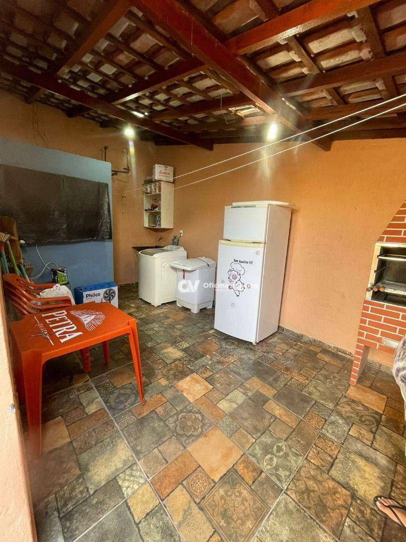 Casa à venda com 3 quartos, 150m² - Foto 12