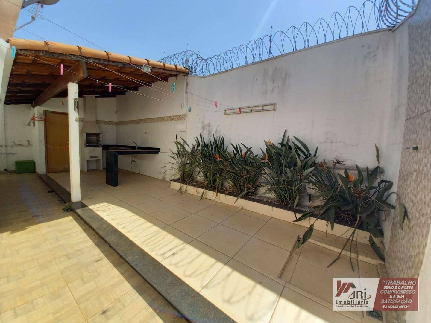 Casa à venda com 3 quartos, 200M2 - Foto 22