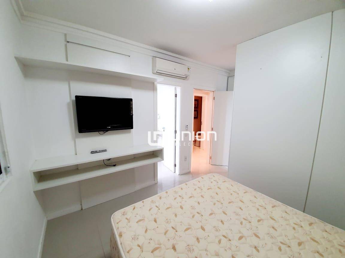 Apartamento à venda com 3 quartos, 106m² - Foto 14