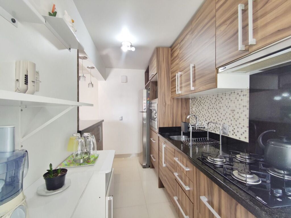 Apartamento à venda com 3 quartos, 74m² - Foto 4