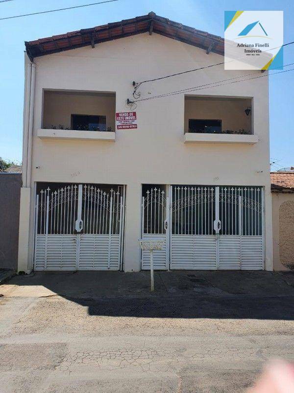 Apartamento à venda com 4 quartos, 140m² - Foto 1