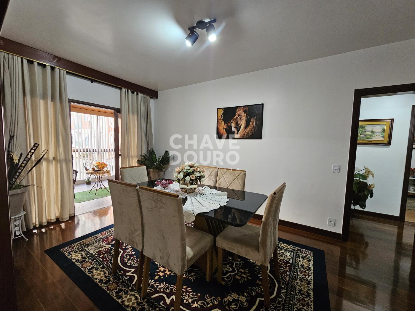 Apartamento à venda com 4 quartos, 257m² - Foto 5