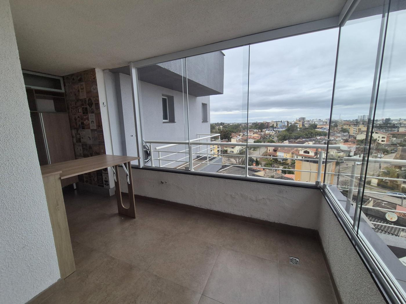 Apartamento à venda com 2 quartos, 85m² - Foto 4