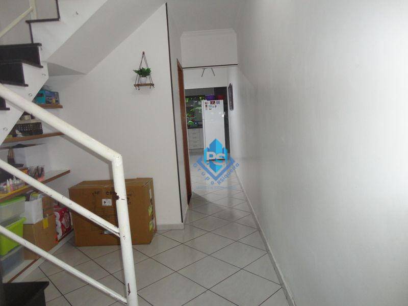 Sobrado à venda com 3 quartos, 125m² - Foto 4