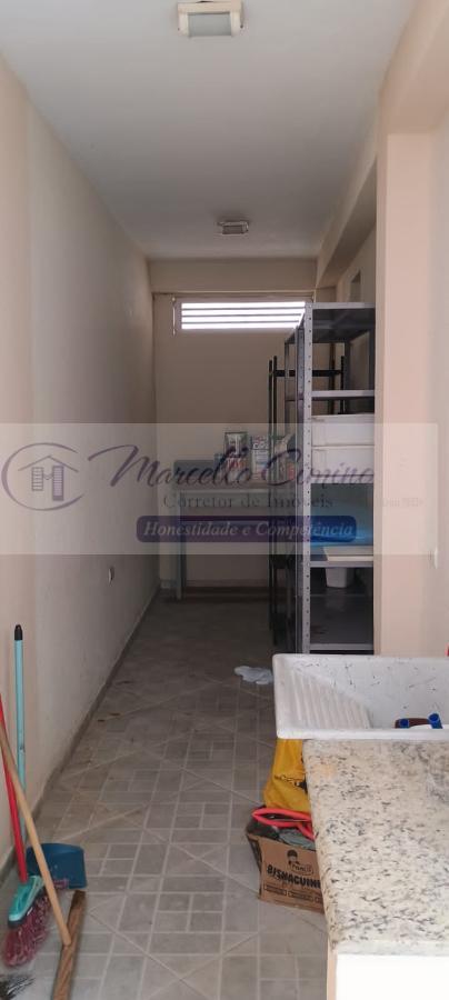 Casa à venda com 2 quartos, 320m² - Foto 13