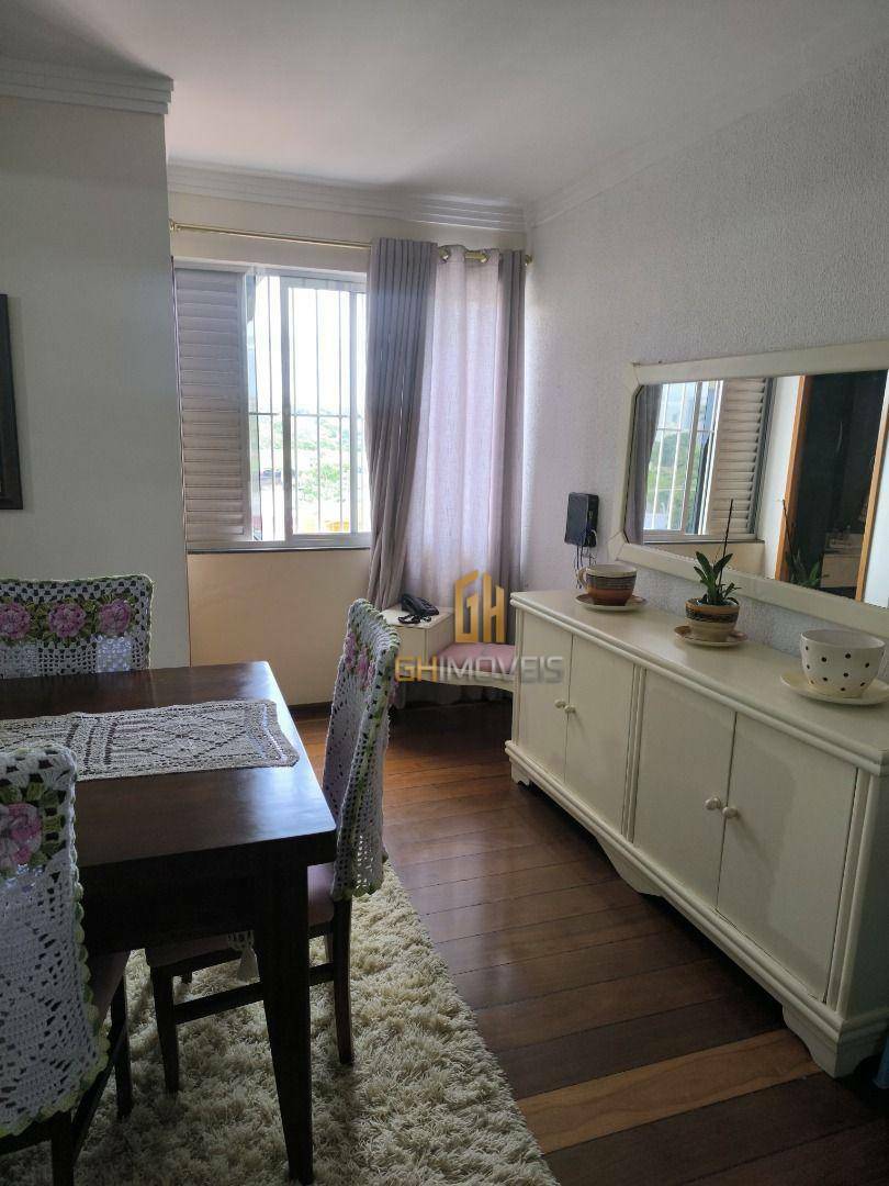 Apartamento à venda com 3 quartos, 227m² - Foto 12