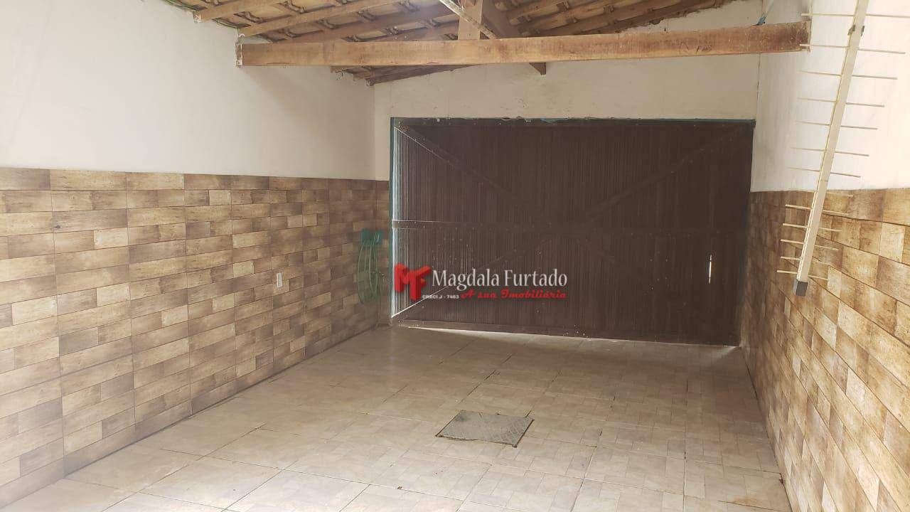 Casa à venda com 2 quartos, 70m² - Foto 13