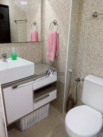 Apartamento à venda com 2 quartos, 61m² - Foto 16