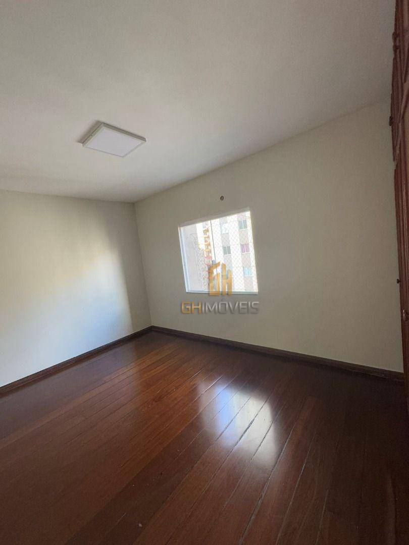 Apartamento à venda com 3 quartos, 95m² - Foto 8