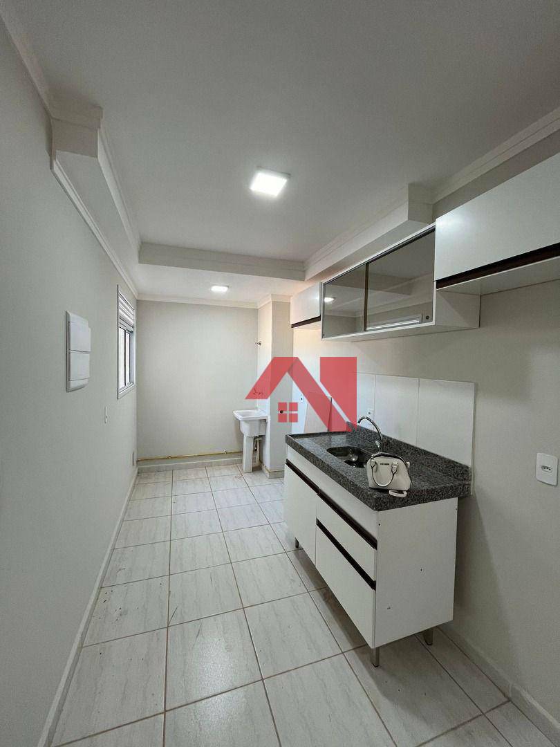 Apartamento para alugar com 2 quartos, 49m² - Foto 4