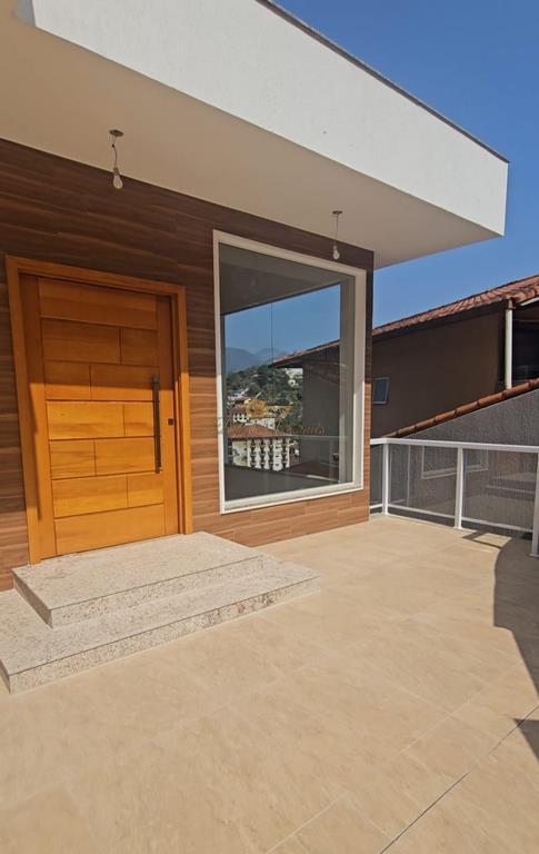 Casa à venda com 3 quartos, 380m² - Foto 3