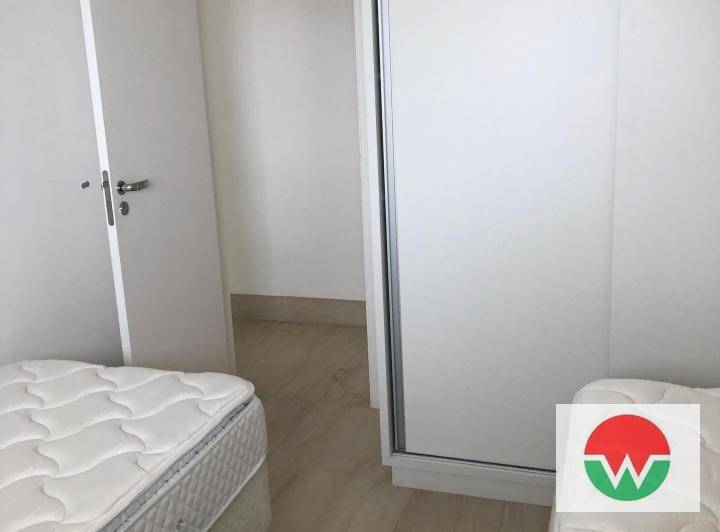 Apartamento à venda com 3 quartos, 97m² - Foto 30