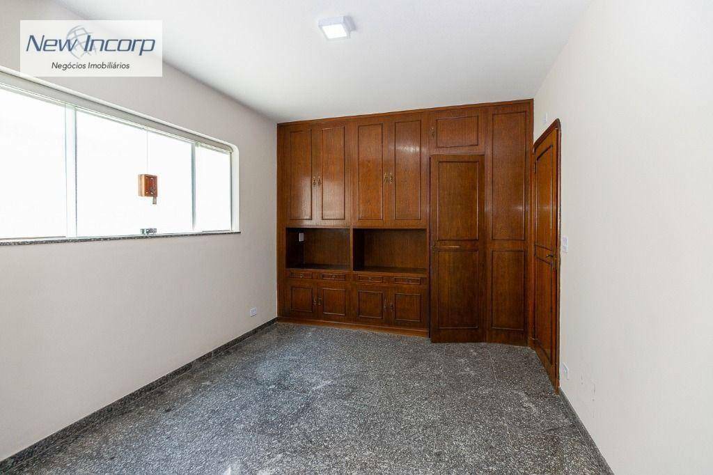 Sobrado à venda com 4 quartos, 298m² - Foto 19