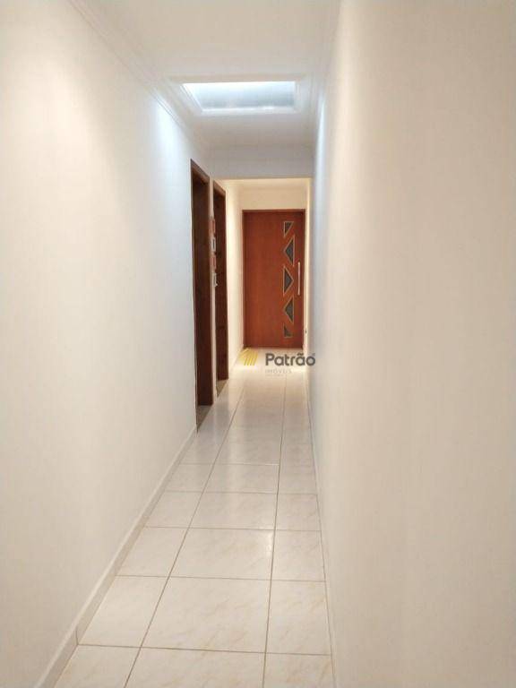 Sobrado à venda com 4 quartos, 215m² - Foto 24