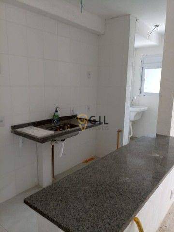 Apartamento à venda com 2 quartos, 65m² - Foto 18